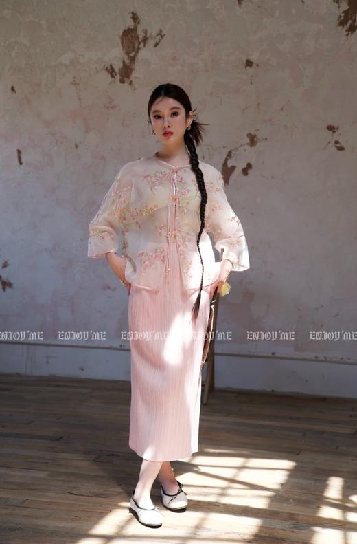 【门店同款】ENJOY夏季云敛-醒春集国风刺绣开衫 157500839 商品图1