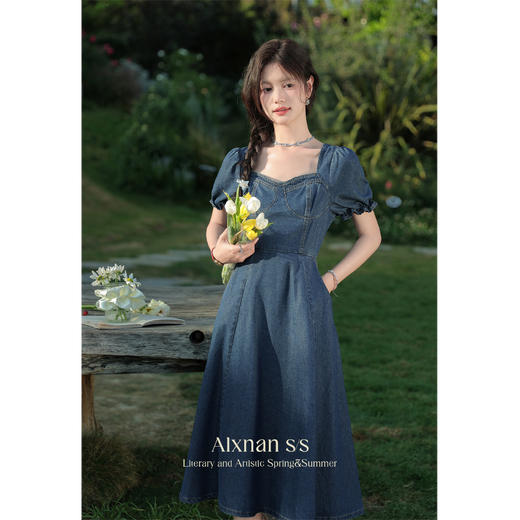 鹿向南「海盐白沙」法式v领牛仔连衣裙女夏季新款复古中长裙L36626 商品图4