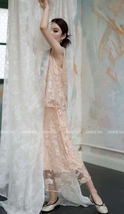 【门店同款】ENJOY夏季云敛-捻花枝刺绣吊带长裙 157475514 商品图1