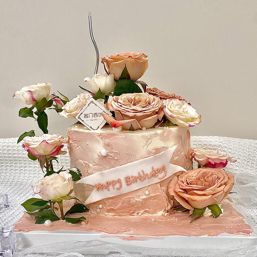 卡布奇诺鲜花蛋糕-6寸加高【主题蛋糕】 商品图0
