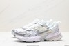 耐克NIKE V2K RUN复古跑步鞋FD0736-102男女鞋 商品缩略图3