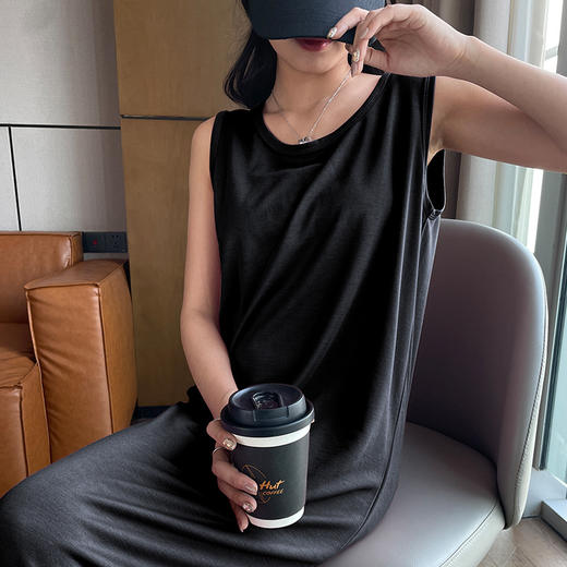 百媚生工艺背心裙显瘦针织吊带连衣裙G51 商品图2