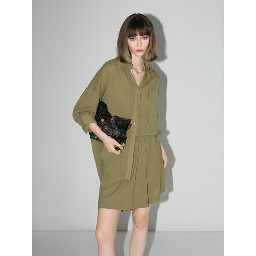 COCOBELLA松弛感穿搭轻薄遮阳衬衫女宽松休闲气质衬衣SR3025D 商品图3