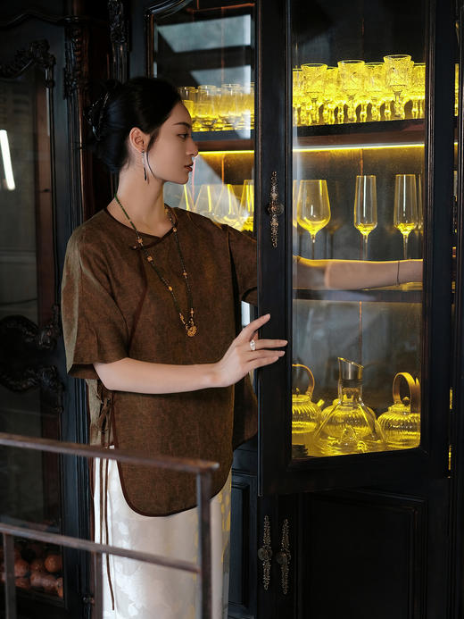 盛唐婧 |真丝花罗团簇锦花斜襟上衣 商品图7