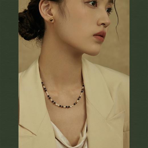 Oflye潮流饰品  虎眼石玛瑙撞色串珠小众复古轻奢高级感锁骨链 商品图0