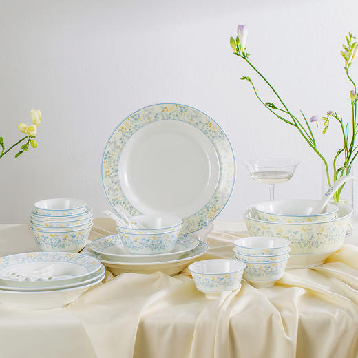 28头永夏月光瓷餐具套装 商品图0
