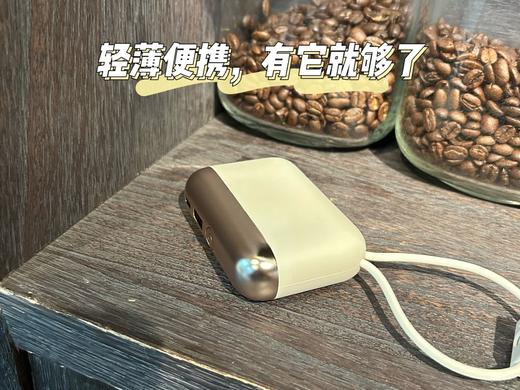 👍👍👍👍【幻响小宝超级快充移动电源S5】小巧机身，极致超薄❗放包里不占地，飞机高铁携带真心方便❗🤩 商品图2