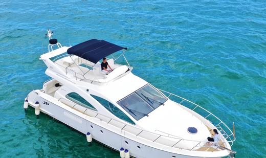 豪华游艇48尺 商品图0