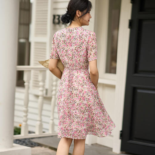 米思阳2025夏季新款优雅知性V领连衣裙收腰宽松碎花A字裙女1125 商品图6