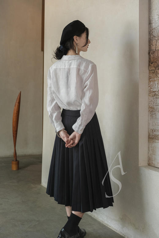 Margaret Howell  墨蓝色羊毛百褶苏格兰半裙 商品图2