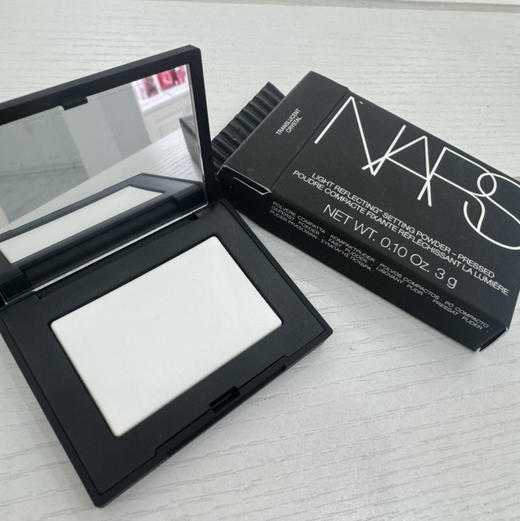 NARS粉饼大中样3g装，专柜搭配有非卖字样 介意勿拍 商品图0