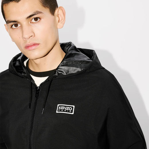 KENZO 高田贤三 男士字母徽标印花连帽双色短款外套 黑色 FE55 BL168 9NR 99 商品图3