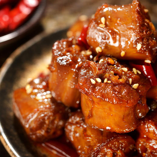 【鲜香麻辣，卤味鸭脖】自贡冷吃麻辣鸭脖，卤香扑鼻香辣爽口，肉质紧实有嚼劲，办公室休闲小吃零食鸭肉类香辣鸭脖100g卤味QQ 商品图0