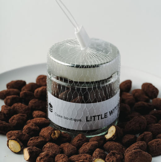 LITTLE WITCH 焦糖杏仁巧克力脏脏豆55g 商品图0