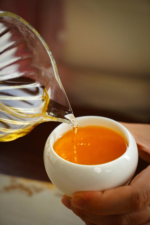 比薄荷塘还好喝！【2015哆依树】老生茶 --易武森林高杆之王！来自原始森林的奇香奇韵！ 商品图11