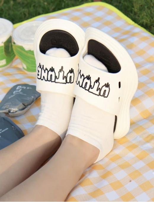 💯【HOPENONO极简小白袜组合】💪 🔹 1· 短袜🔜精梳棉材质➕袜面平整，抑菌吸湿、细腻亲肤，💗透气清爽不闷热，不臭脚🍂  商品图1