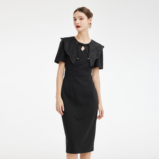 PF857斯尔丽2024新款轻国风设计感异形提花流苏可脱卸领搭配收腰连衣裙 商品图0