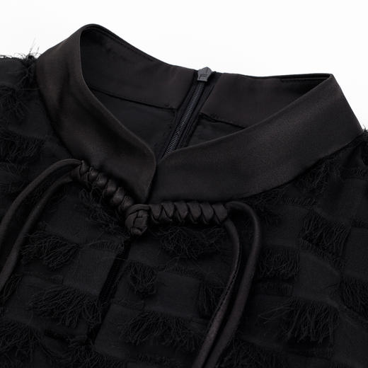 PF858斯尔丽2024新款改良版领口流苏旗袍特殊剪花工艺时尚减龄连衣裙 商品图4