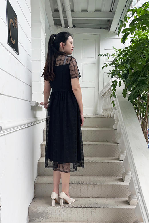 漆黑色连衣裙HJ2S23 商品图9