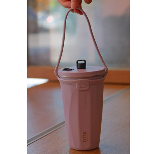 【方便携带！时尚吸管咖啡杯】泰硕新款不锈钢咖啡杯冰霸保温车载吸管杯真空大容量水瓶子，可伸缩304不锈钢吸管 防尘防菌。ry 商品图6