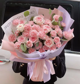 【拾温】33朵粉色康乃馨➕6朵洛神玫瑰时尚温馨大花束
