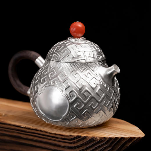 故宫博物院 梨形回纹小茶壶 商品图2