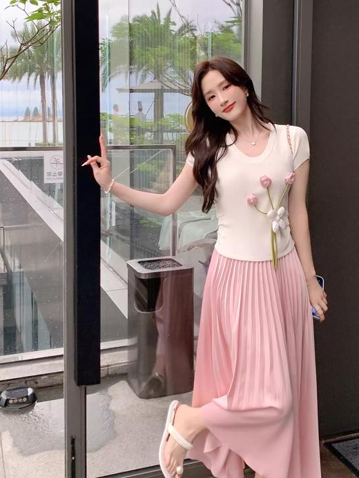 张心子【假日甜心】度假风仙气挂脖收褶吊带背心女夏季法式雪纺衫 U2404076 商品图10