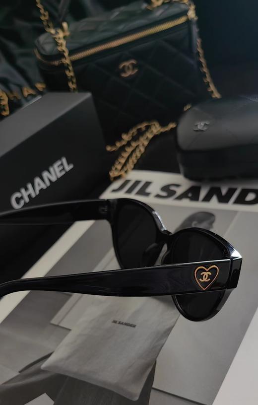 新宠新款爱不释手小香复古爱心墨镜太阳镜 商品图11