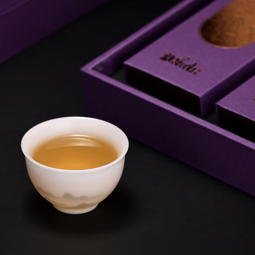 2024七大茶山（冰岛）生茶十六泡礼盒装144g 商品图3