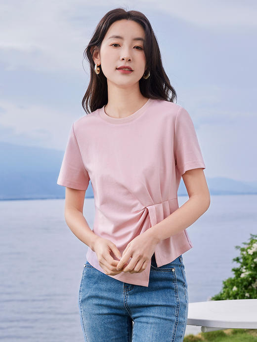 【专属特价】熙世界正肩褶皱收腰开叉短袖T恤女设计感不规则别致上衣24夏装 商品图3