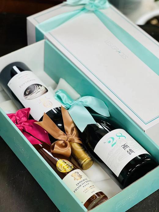 红白葡萄酒尊享礼盒| 中国最佳甜葡萄酒”“最华北最佳葡萄酒”、中国年度最佳白葡萄酒” 中国最具性价比葡萄酒”、中国年度最佳葡萄酒”，最佳宁夏产区葡萄酒” 中国年度最佳红葡萄酒” 最佳马瑟兰品种葡萄酒 商品图6