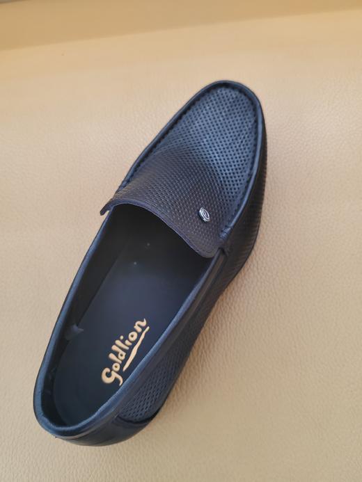 金利来皮鞋·经典商务款·精选牛皮·全冲孔设计·透气不闷脚·轻质橡胶打底·舒适度更佳 商品图1