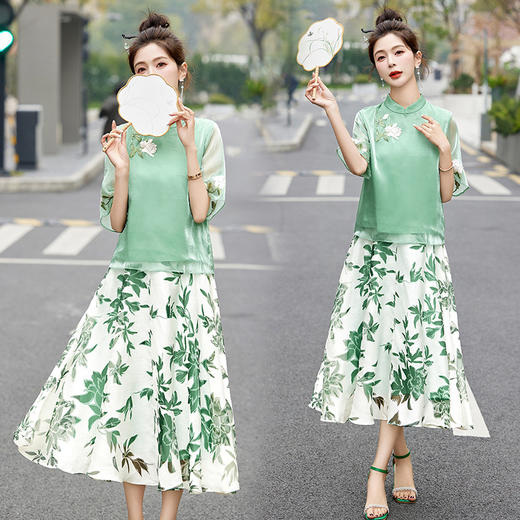 雀说 新中式套装裙女夏季气质显瘦刺绣上衣印花裙两件套4ZF-9655 商品图2
