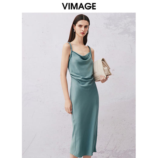VIMAGE纬漫纪夏季新款气质慵懒荡领修身显瘦吊带连衣裙V2107733 商品图3