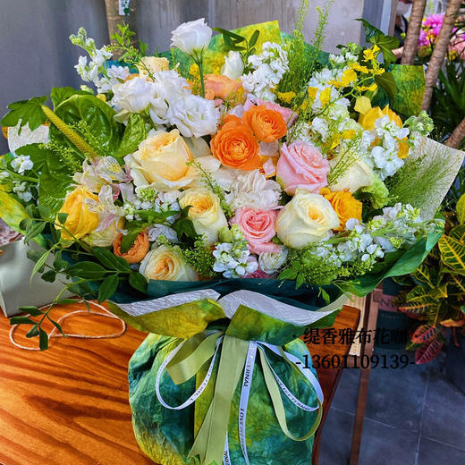 【牧野】香槟色系油画海派大花束 商品图0