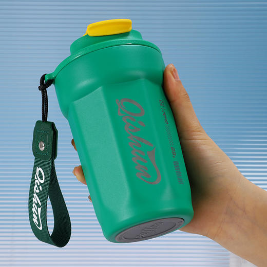 【高颜值！随行保温咖啡杯】316不锈钢八角咖啡杯便携带提绳随手杯户外车载双层保温杯，手提袋设计，出行更便携。ry 商品图4