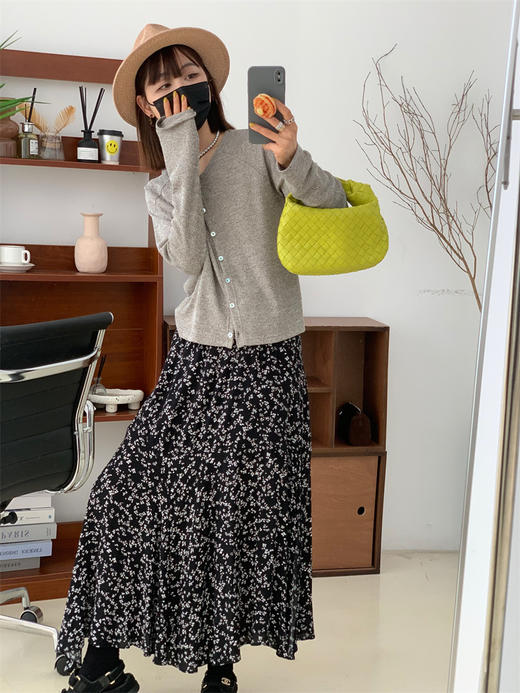 老米优品/ 韩国同款《韩国纱🌸 小碎花复古半身裙长裙》慵懒，复古，仙气。行走生风~~~ Q240508A 商品图11