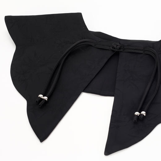 PF857斯尔丽2024新款轻国风设计感异形提花流苏可脱卸领搭配收腰连衣裙 商品图5