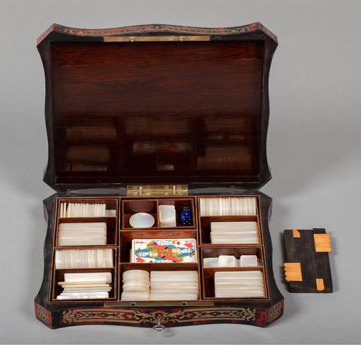 独角鹿西洋古董1850-1870年代法国出品母贝筹码布勒镶嵌游戏盒 商品图1