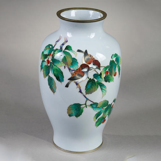 独角鹿西洋古董1910年代日本明治时期出品「離支伯趙」传统花鸟主题七宝烧花瓶一对 商品图2