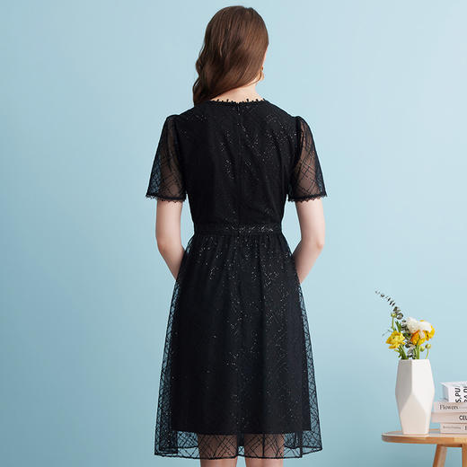 EITIE爱特爱夏季新款优雅蕾丝拼接连衣裙女7407158 商品图4