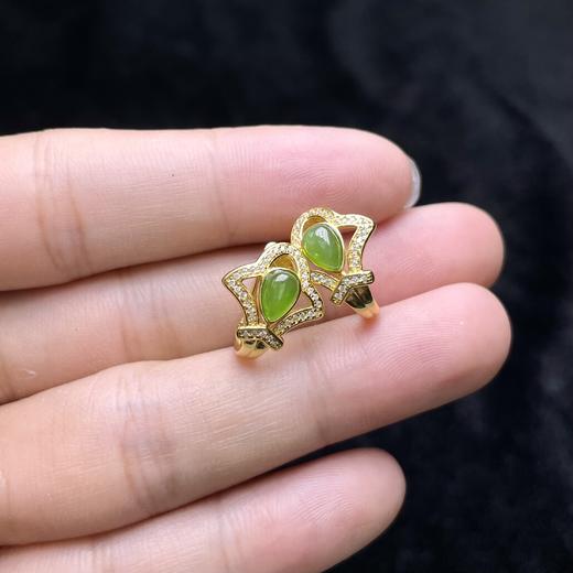 碧玉耳钉 商品图0