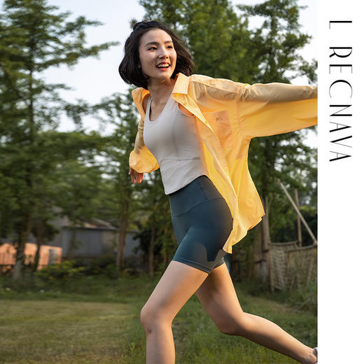 【UPF 50+防晒】薄如蝉翼 轻薄透气速干衬衫 前片可系结 松紧袖口上衣外套 商品图0