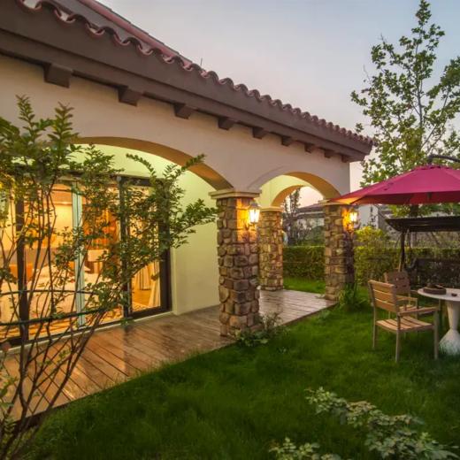 【烟台养马岛旅居】￥549起/双人1晚 --烟台隐居养马岛民宿度假套餐，欧式风情别墅，庭院深深，每一间客房望出去都是好景致 商品图8