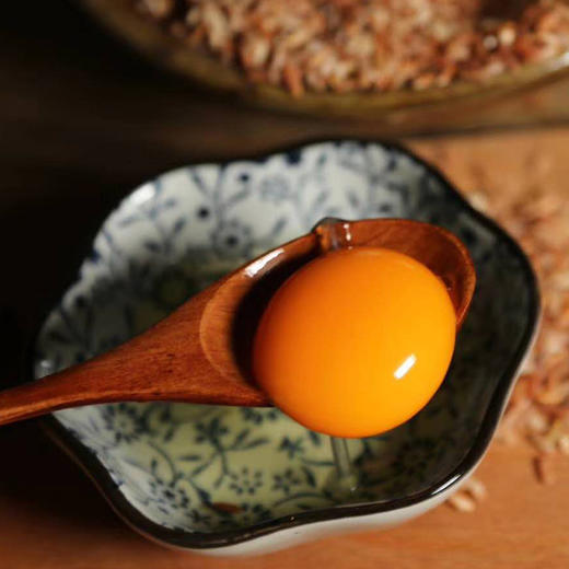 【高原散养绿壳蛋】 原生态 绿壳乌骨鸡蛋 胆固醇比普通鸡蛋低  30枚/份【生鲜发出不退不改，签收及时取出放在冰箱保鲜】（它比普通鸡蛋小） 商品图6