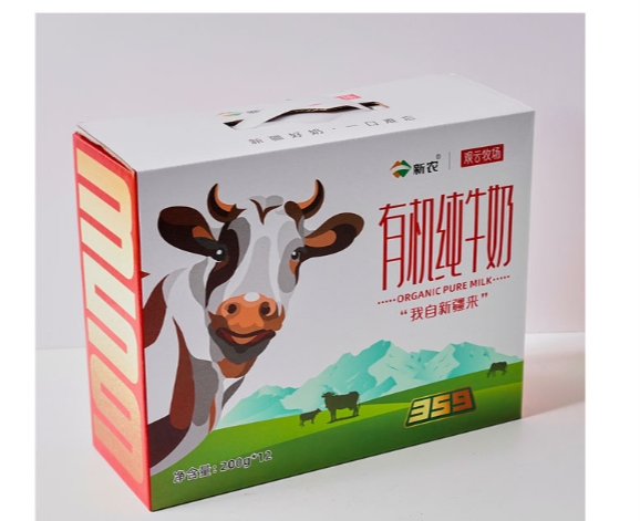 新疆阿拉尔新农观云牧场有机纯牛奶（200g*12盒）