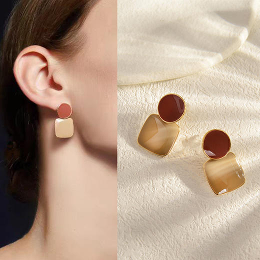 yszz-04037【云赏珠宝】时尚系列经典高贵雅致几何图形百搭通勤造型耳环s925银耳针 商品图7