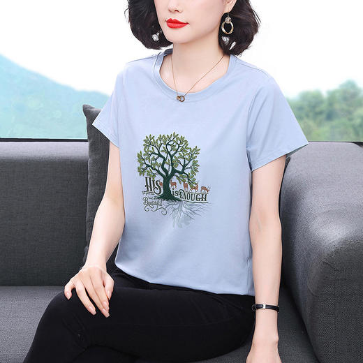 MZ-16887夏装短袖T恤女士新款爆款洋气减龄大码宽松刺绣上衣 商品图0