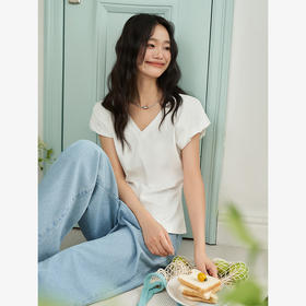 简约百搭设计感前开叉小飞袖T恤女夏季抽褶收腰T恤背心V1741404