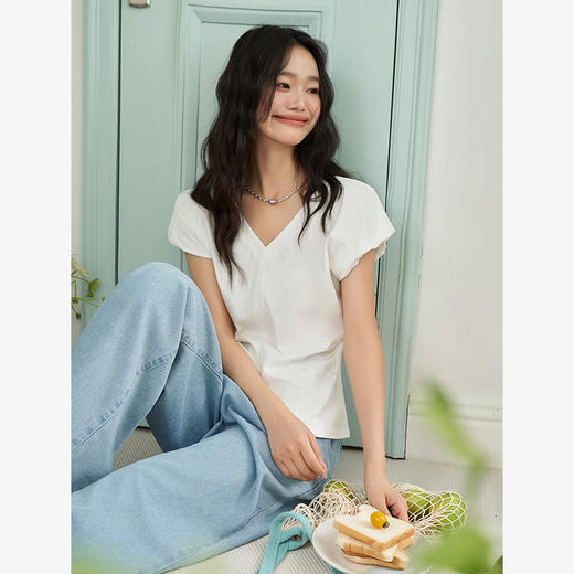 简约百搭设计感前开叉小飞袖T恤女夏季抽褶收腰T恤背心V1741404 商品图0